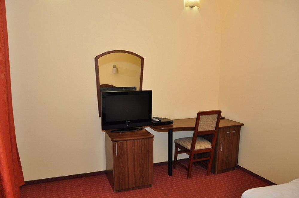 Hotel Coliseum كالافات المظهر الخارجي الصورة